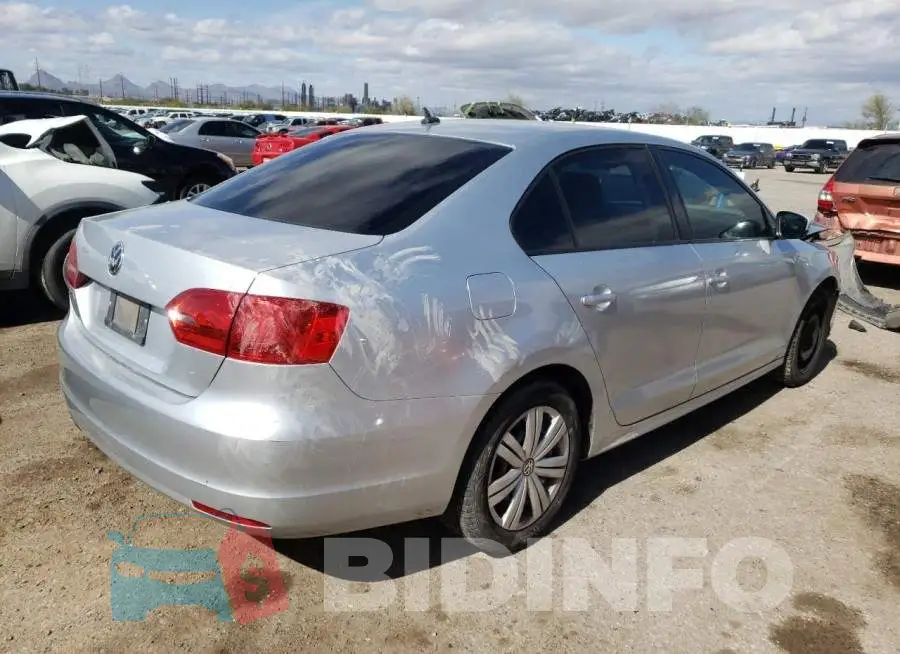 3VW2K7AJ7EM254552 Photo# 3