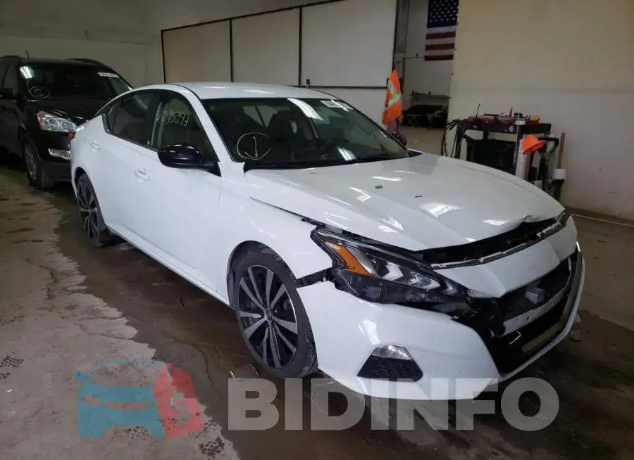 1N4BL4CV6KC173317 Photo# 1
