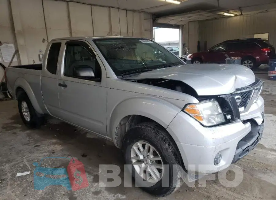 1N6BD0CT2GN758595 Photo# 4