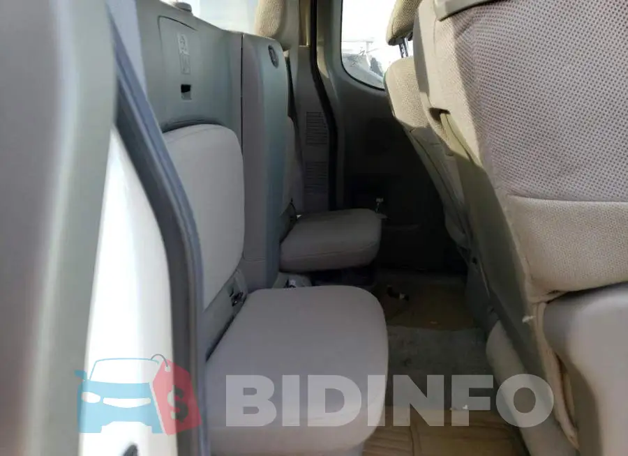 1N6BD0CTXEN768434 Photo# 10