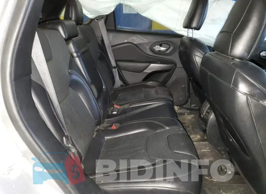 1C4PJMDX8KD197733 Photo# 11
