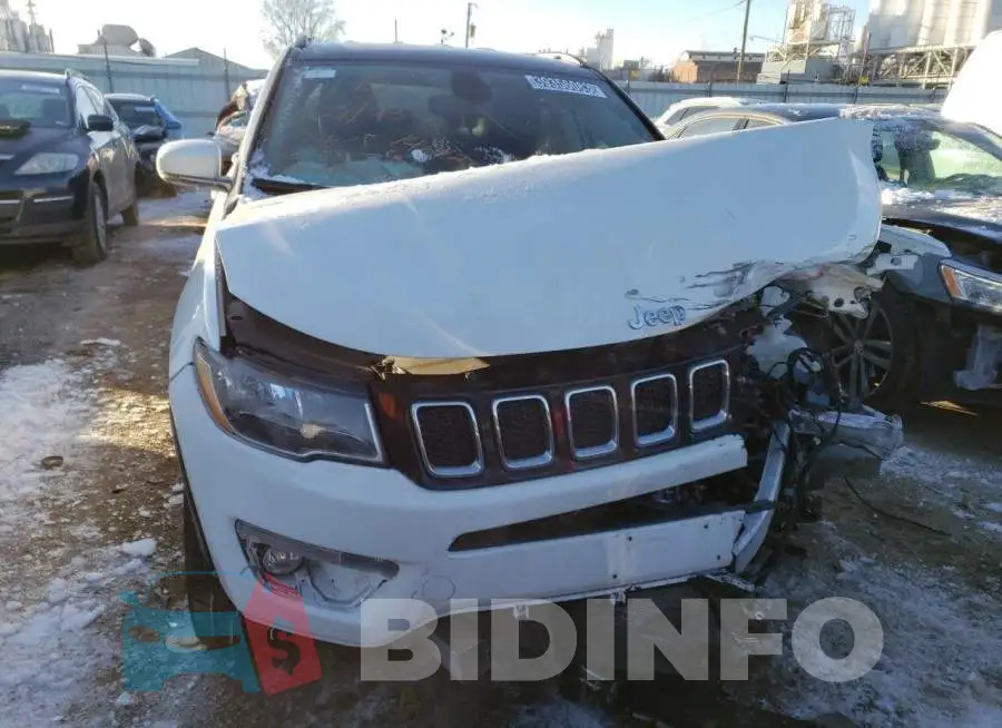 3C4NJDCB3LT146424 Photo# 5