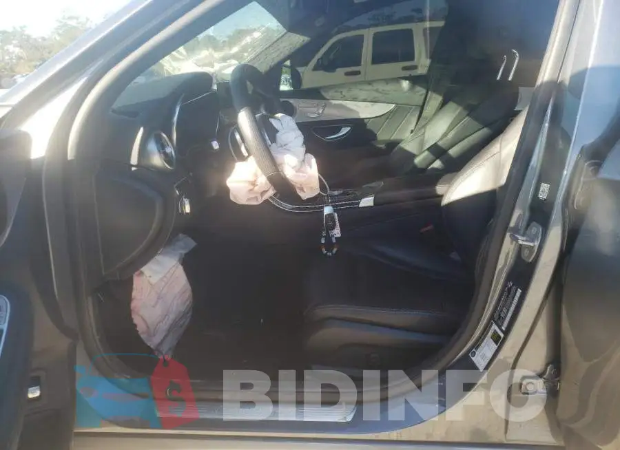 55SWF8DB2LU333632 Photo# 7