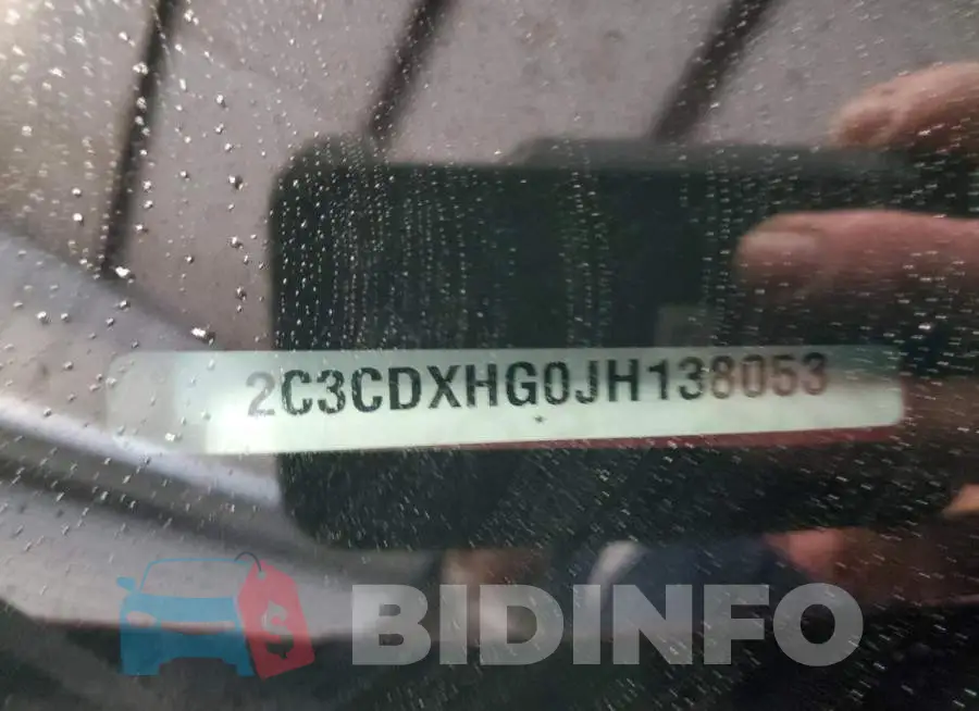 2C3CDXHG0JH138053 Photo# 12