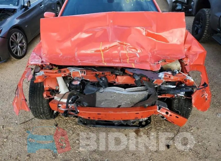2C3CDXHG2HH575532 Photo# 11
