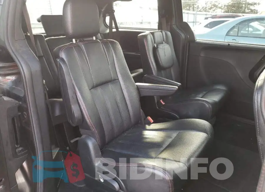 2C4RDGEG1KR646943 Photo# 11