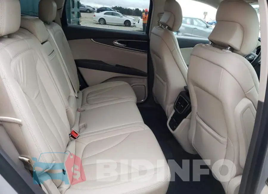 2LMPJ6KR6JBL23317 Photo# 11