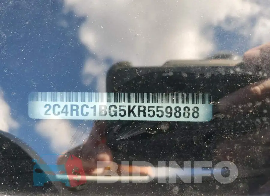 2C4RC1BG5KR559888 Photo# 13