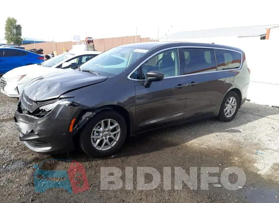 2C4RC1CG2NR158995 Photo# 1