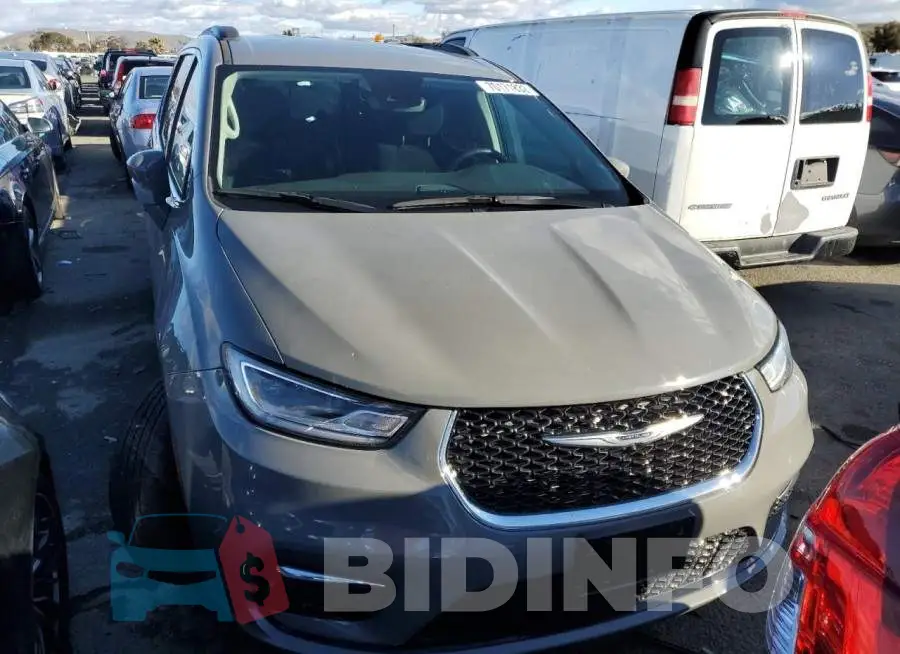 2C4RC1FG0MR591449 Photo# 5