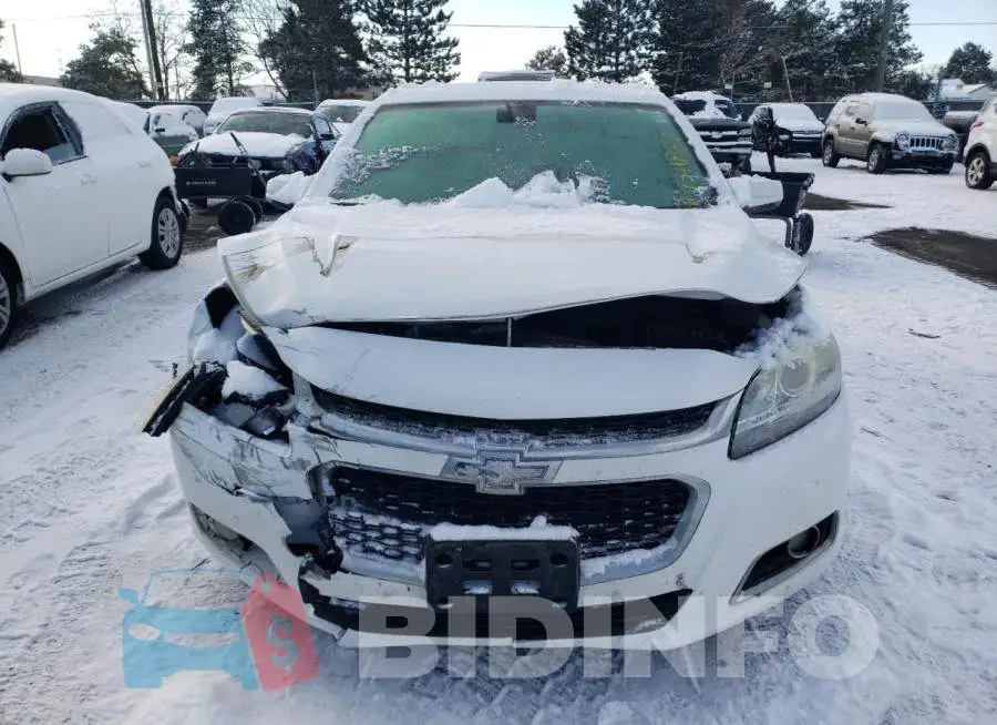 1G11E5SL6EF150458 Photo# 5