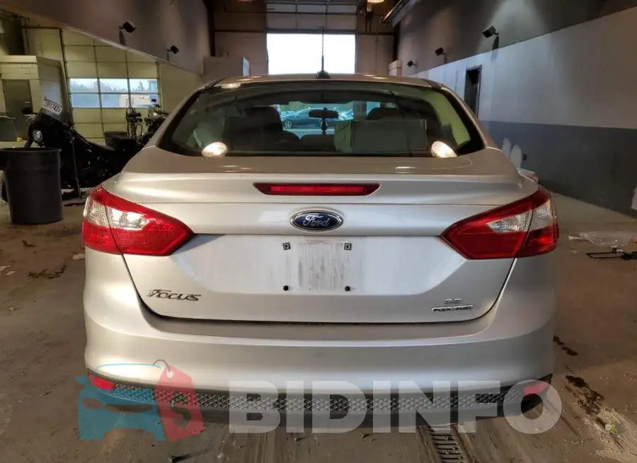 1FADP3F22EL323369 Photo# 6