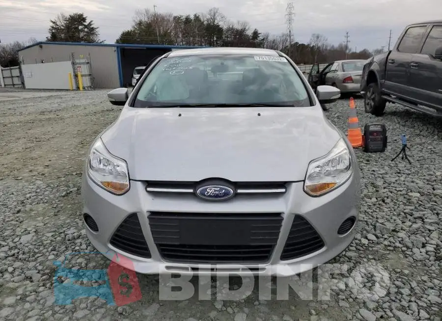 1FADP3F26EL402608 Photo# 5