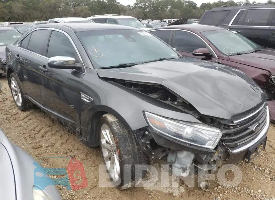 1FAHP2F82JG126883 Photo# 4
