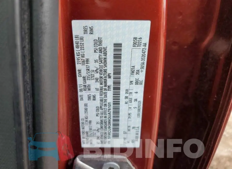 1FMCU9G99GUA76101 Photo# 12