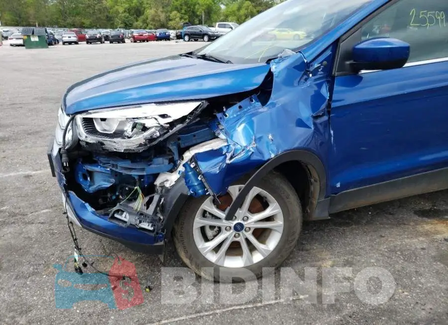 1FMCU9HD7KUB29129 Photo# 9