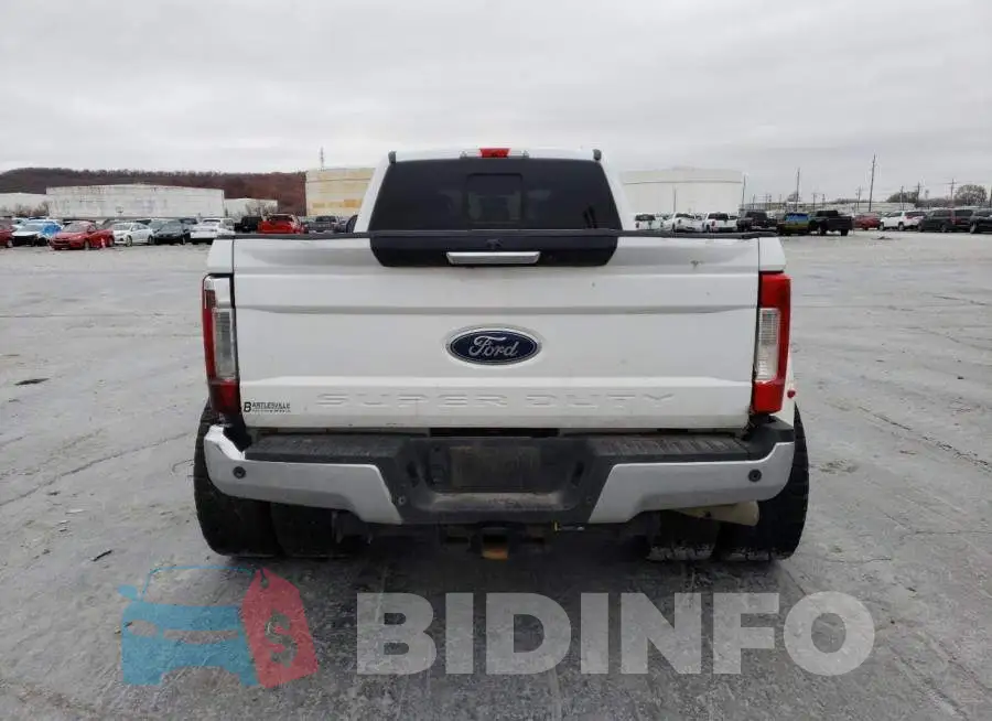 1FT8W3DT5JEC99724 Photo# 6