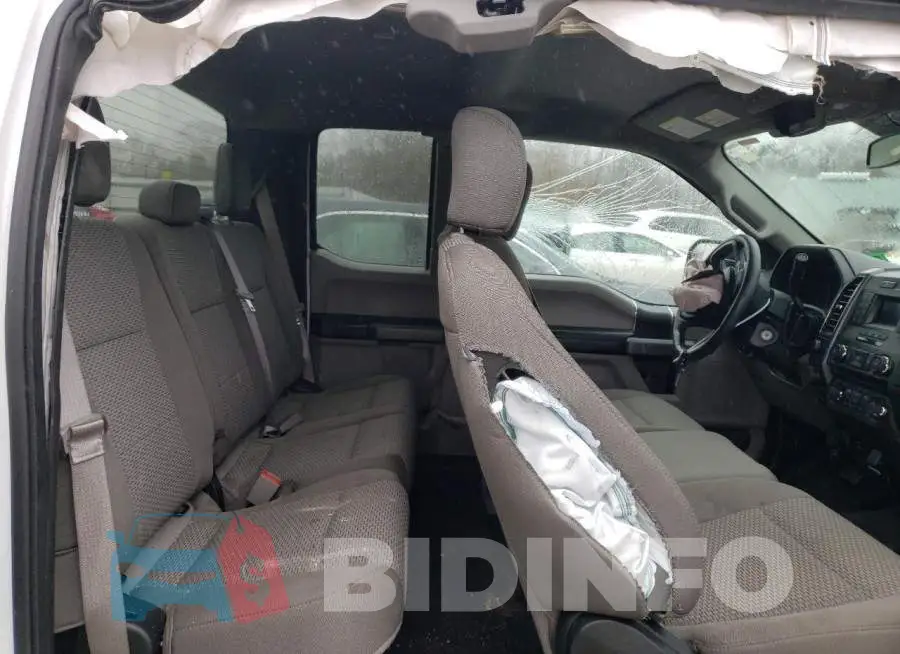 1FTFX1EG2JKD32853 Photo# 10
