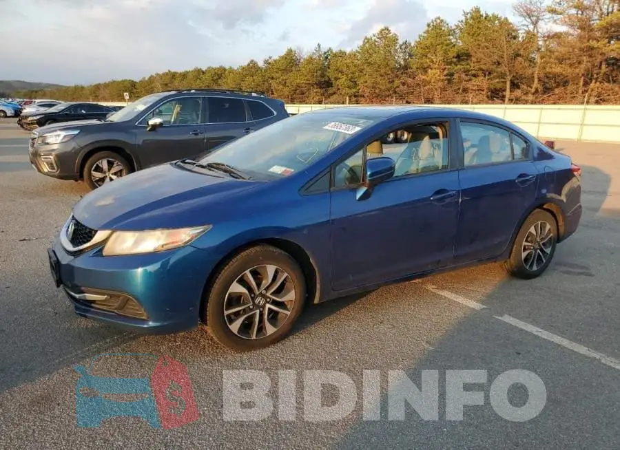 19XFB2F83EE240090 Photo# 1