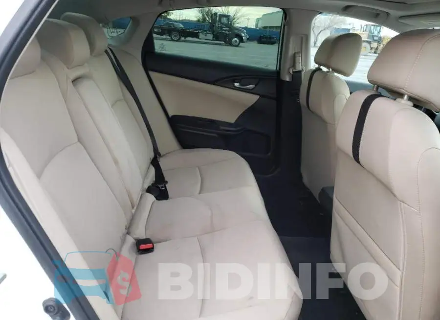 19XFC1F30HE001340 Photo# 10