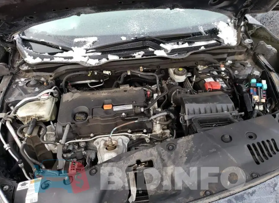 19XFC2F57JE005821 Photo# 11