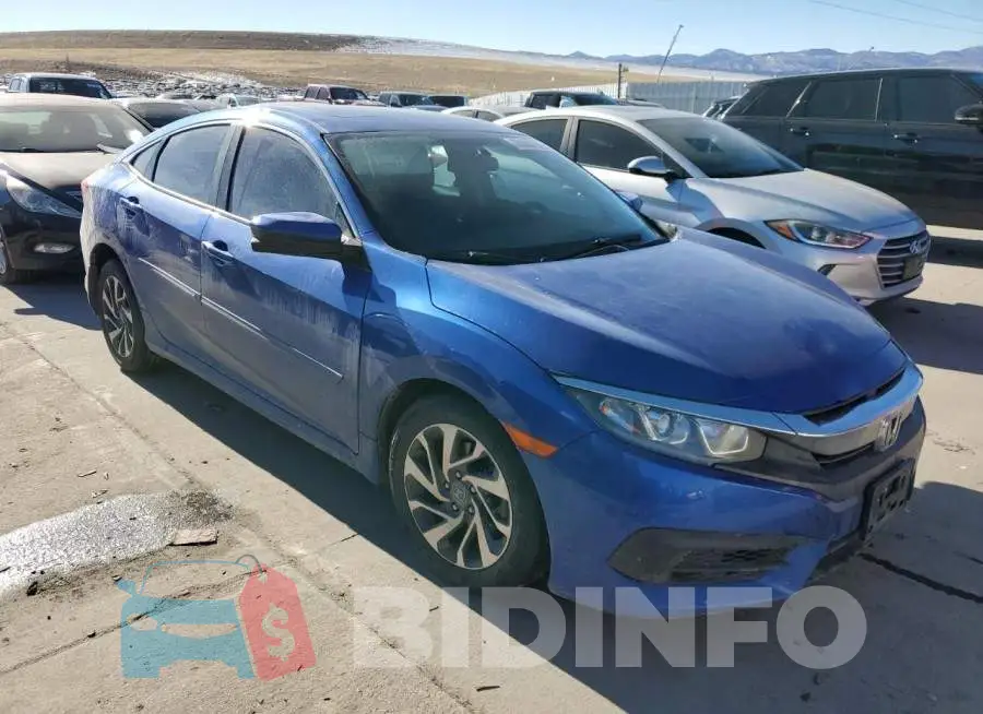 19XFC2F73GE045307 Photo# 4
