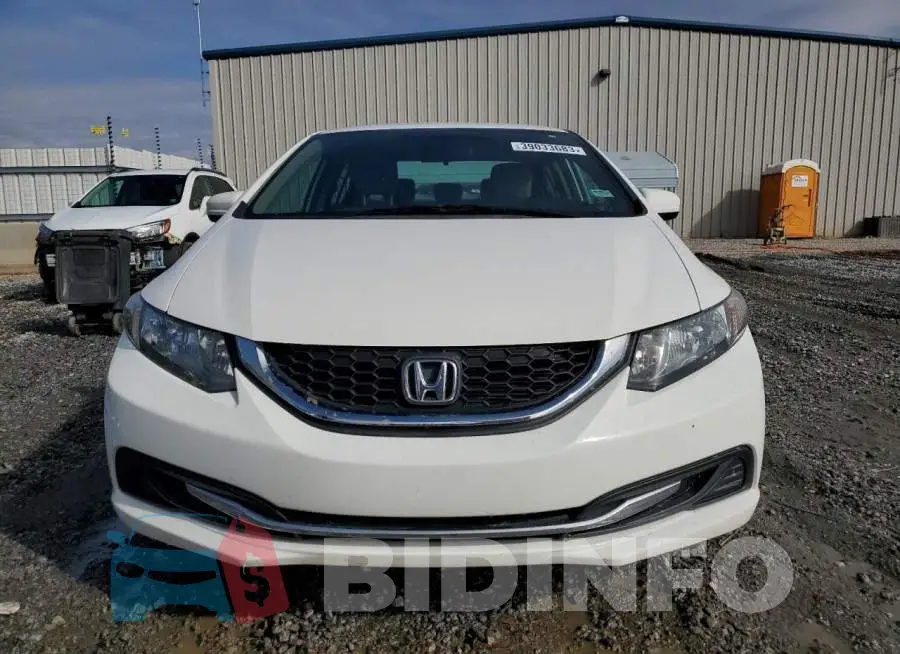 2HGFB2F57FH559697 Photo# 5