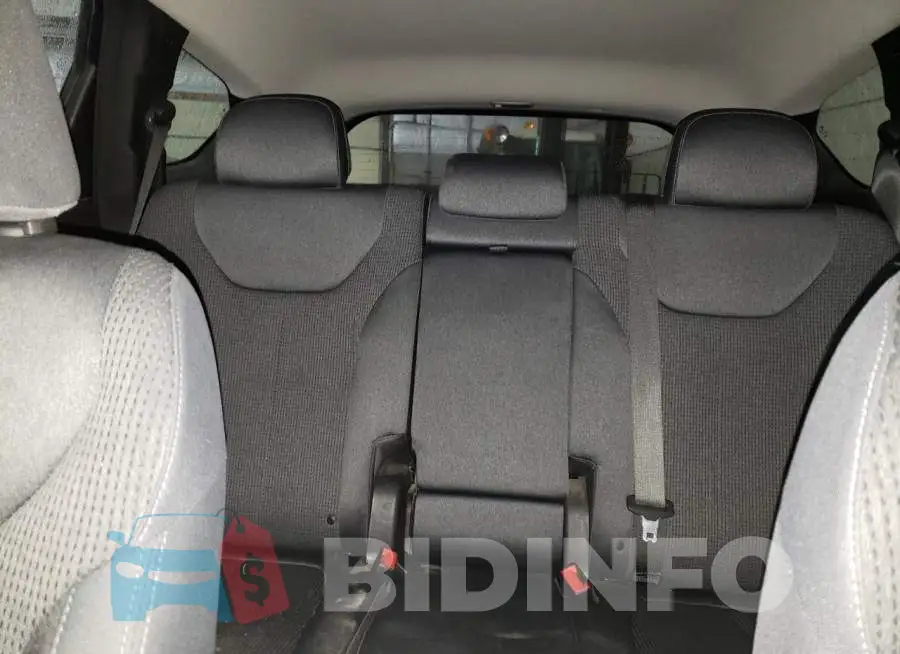 5NMS2CAD0KH079792 Photo# 10