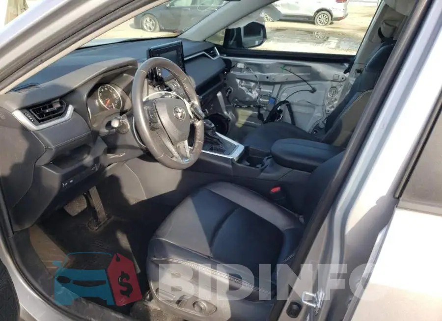 2T3C1RFV8KW032176 Photo# 7