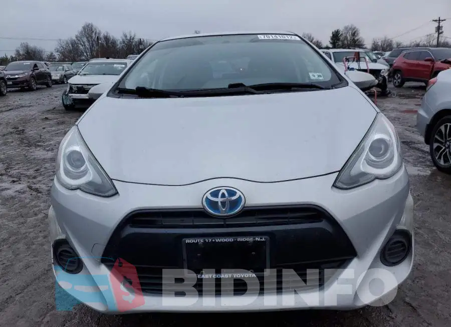 JTDKDTB3XF1088497 Photo# 5
