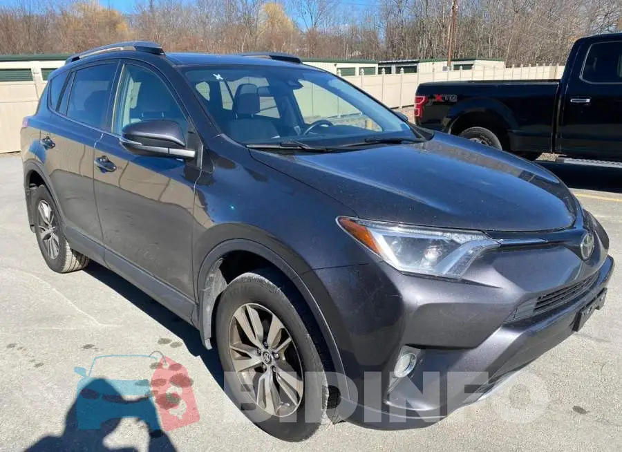 JTMRFREV8JJ725713 Photo# 4