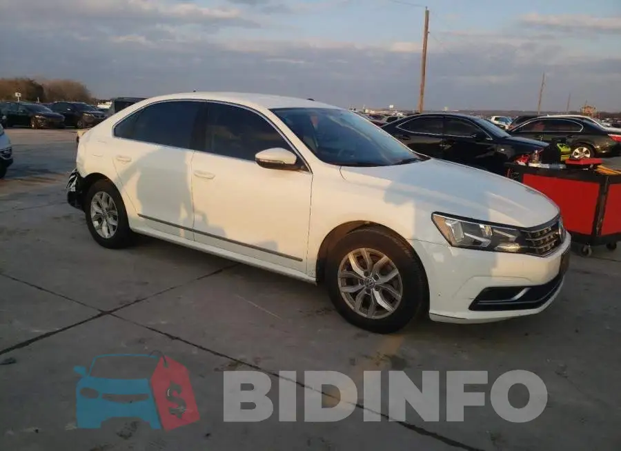 1VWAS7A32GC018540 Photo# 4