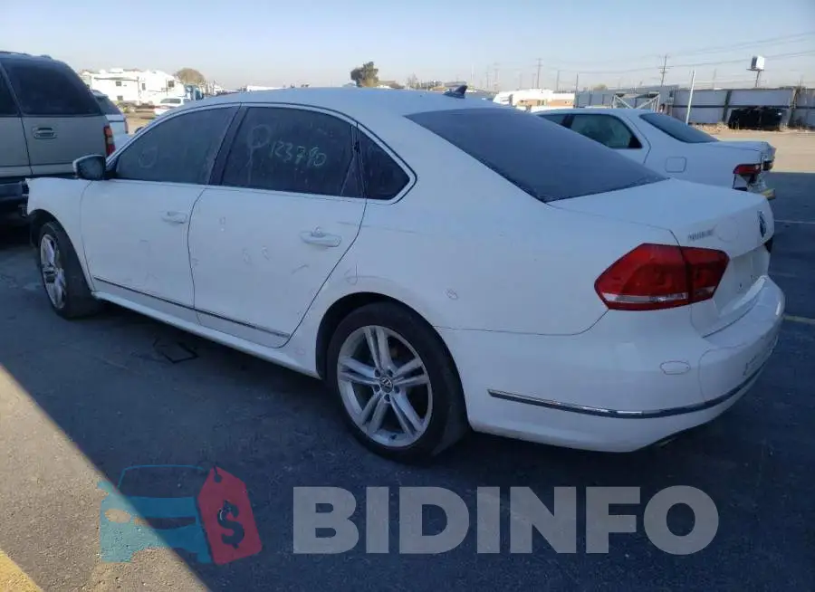 1VWBN7A38EC002870 Photo# 2