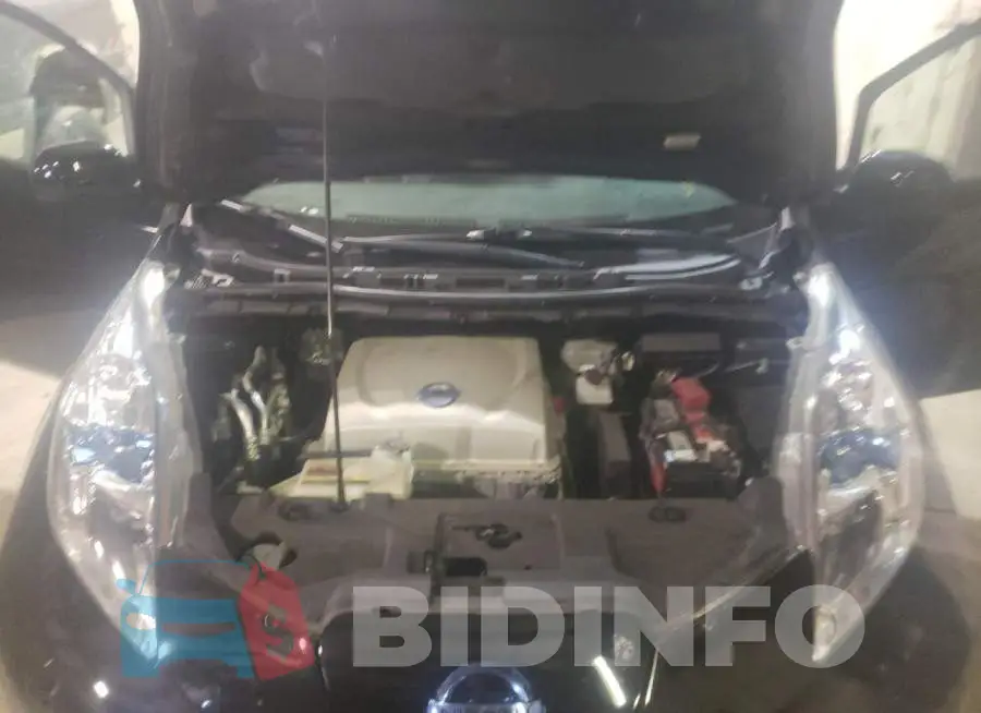1N4AZ0CP0FC328986 Photo# 11