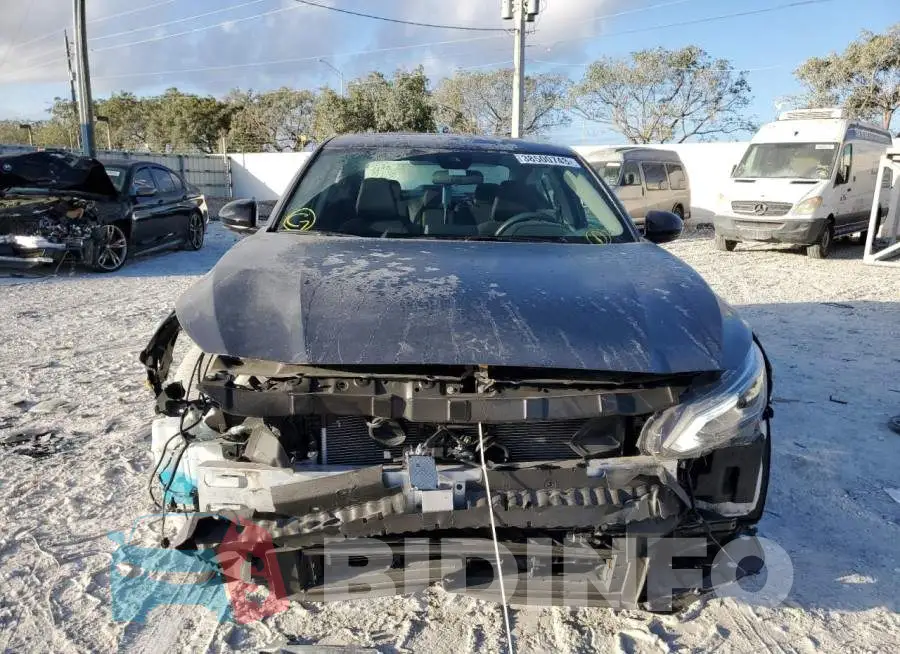1N4BL4CV1LC175798 Photo# 5