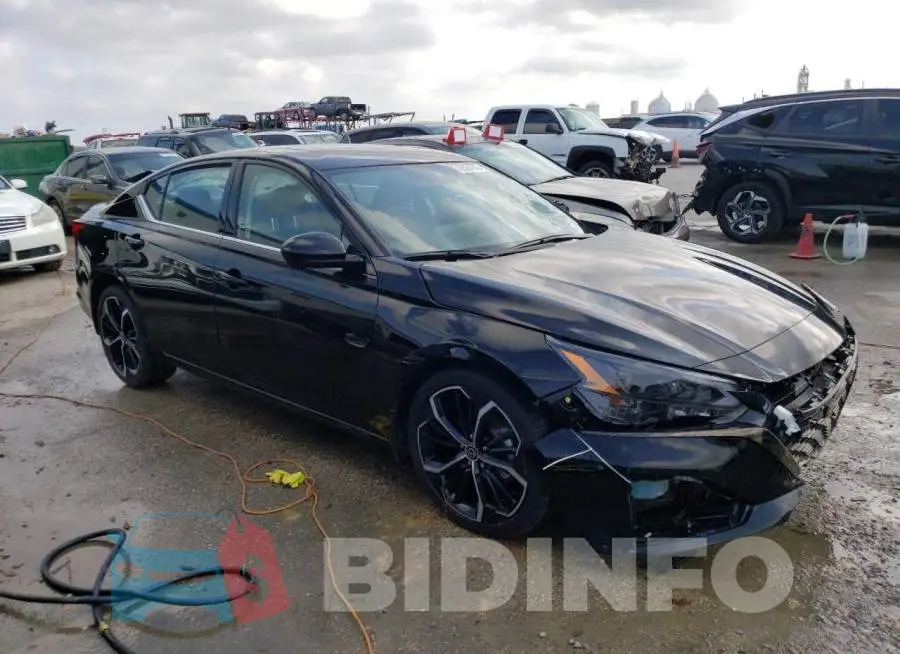 1N4BL4CV4PN328684 Photo# 4