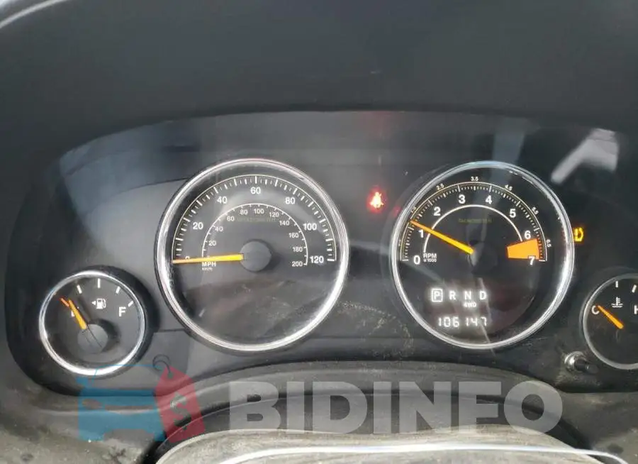 1C4NJDEB6GD718904 Photo# 9