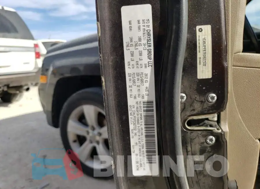 1C4NJPFB7ED627332 Photo# 13