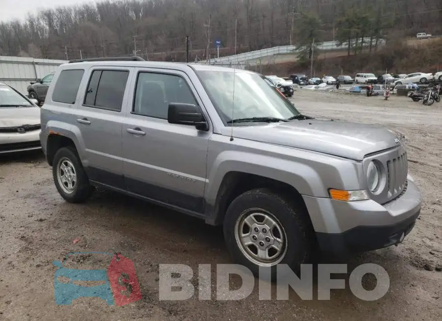 1C4NJRBB2GD695185 Photo# 4