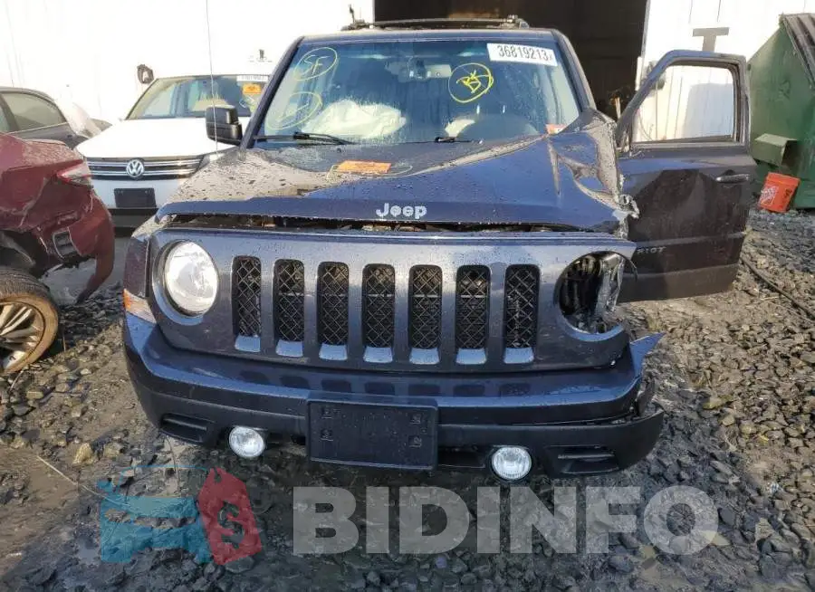 1C4NJRFB0ED520585 Photo# 5