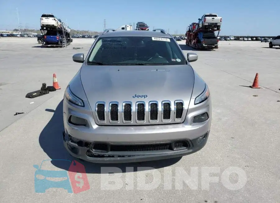 1C4PJLLB8JD537915 Photo# 5