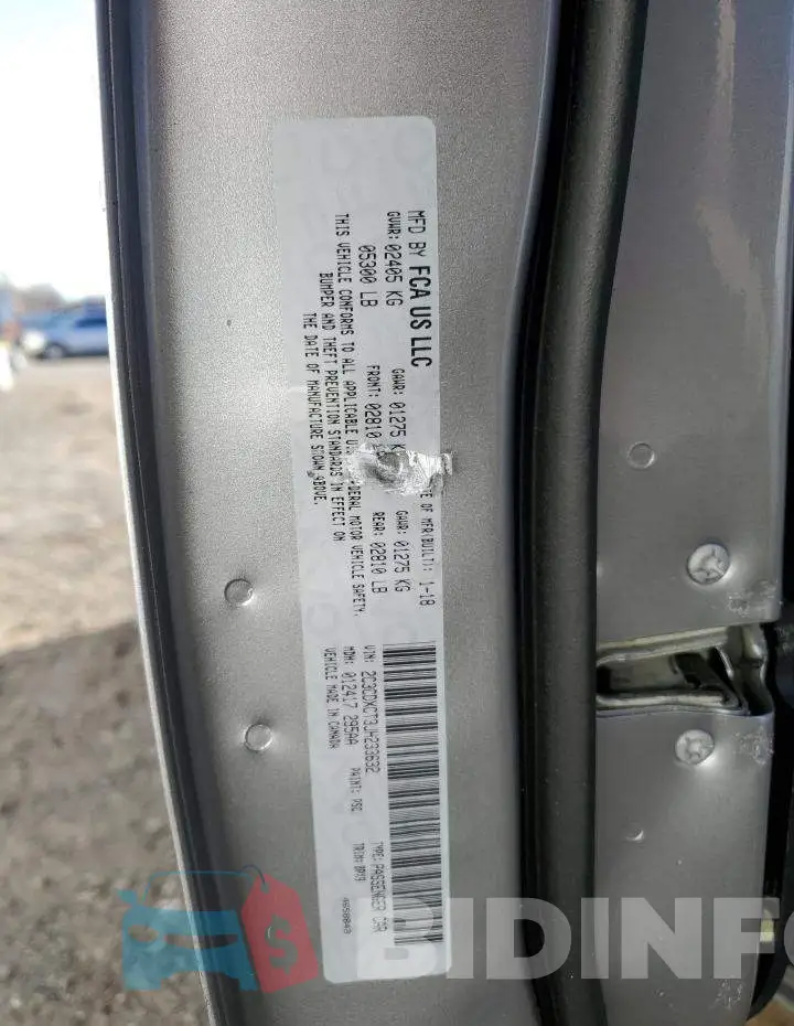 2C3CDXCT3JH233632 Photo# 12