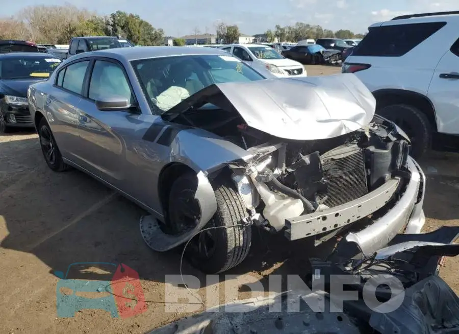 2C3CDXHG7GH214960 Photo# 4