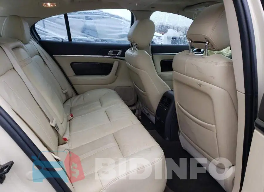 1LNHL9FTXEG602804 Photo# 10