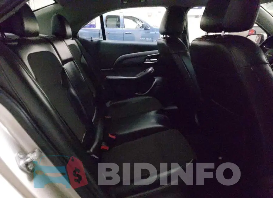 1G11E5SL2EF187085 Photo# 10