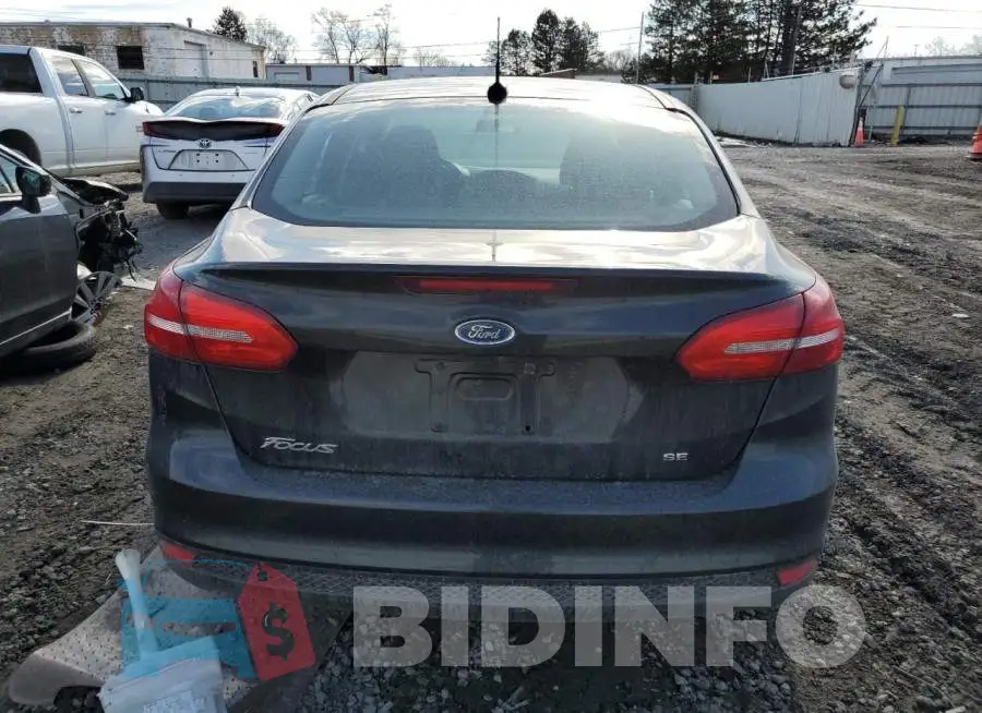 1FADP3F24FL317042 Photo# 6
