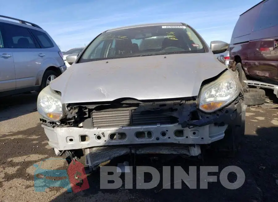1FADP3F2XEL226940 Photo# 5