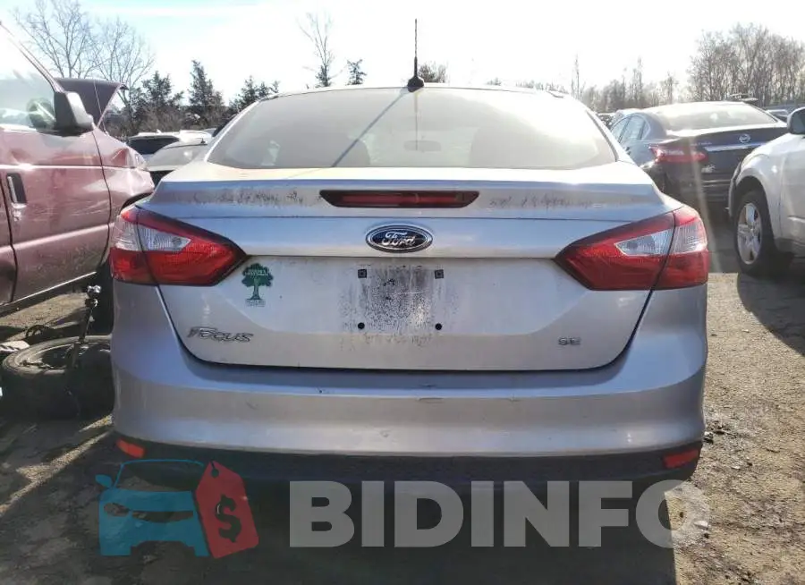 1FADP3F2XEL226940 Photo# 6