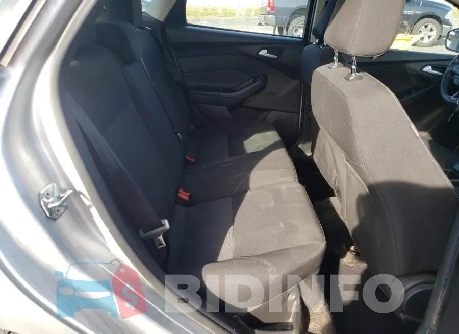 1FADP3K20HL276272 Photo# 6
