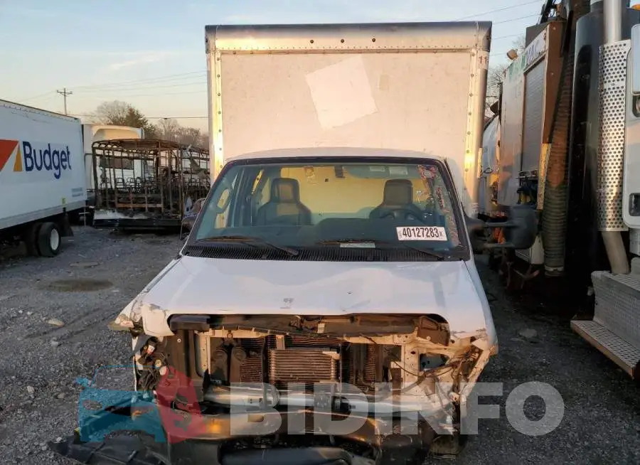 1FDWE3FS5KDC42487 Photo# 5